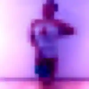 Nadia, 19 ans, connectée à Orthez pour un rencontre coquine