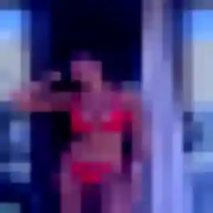 Lina (24 ans) à Pavilly cherche un rencontre coquine ce soir