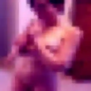 Muriel, femme de 21 ans cherche rencontre coquine à Pointe-Noire