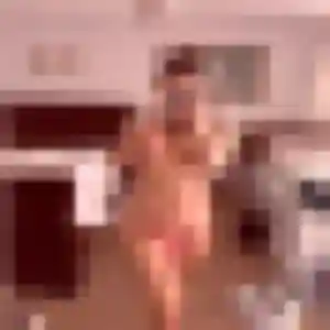 rencontre coquine à Pont-l'Abbé : photo de Candice, 42 ans - inscription gratuite
