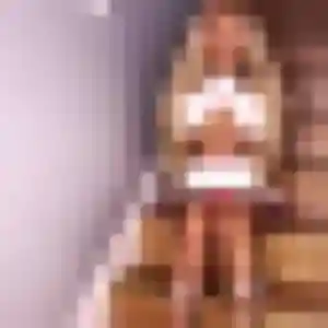 Anne-Charlotte de Pourrières, 29 ans - rencontre coquine sans prise de tête