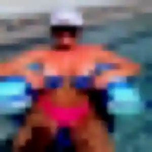 rencontre coquine à Quincy-Voisins : photo de Bettina, 45 ans - accès libre