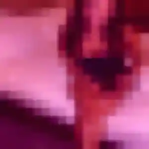 Thais, 30 ans, en ligne à Rochefort pour un rencontre coquine