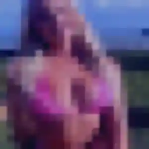 Cindy, 22 ans, connectée à Rungis pour un rencontre coquine
