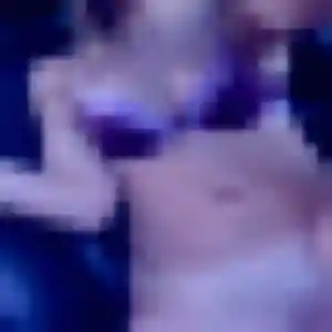 Sexy Flore, 23 ans à Saint-Denis - voir sa photo