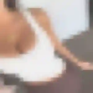 Cyrielle, 34 ans, connectée à Saint-Étienne pour un rencontre coquine