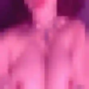 Heloise, 25 ans, connectée à Saint-Jean-d'Illac pour un rencontre coquine