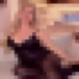 Caroline, fille de 43 ans cherche rencontre coquine à Saint-Jean-de-la-Ruelle
