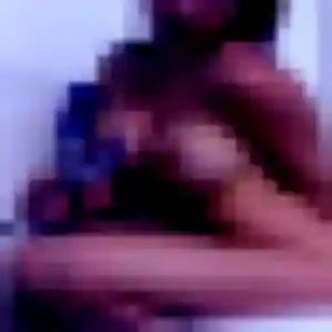 Florence, 25 ans, cherche un rencontre coquine à Saint-Martin-lez-Tatinghem
