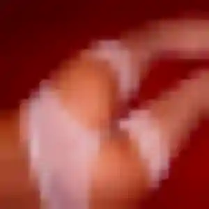 Charmante Harmony, 41 ans à Saint-Mitre-les-Remparts - la contacter