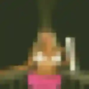 Photo de Albertine à Saint-Pierre-du-Mont (22 ans) - rencontre coquine discret