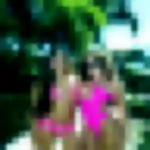 Louisa de Saint-Renan, 20 ans - rencontre coquine discret