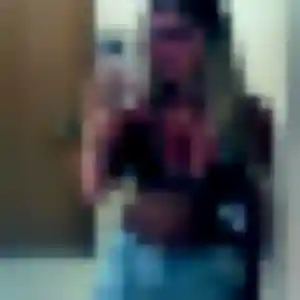 Rejoins Eleonore, 33 ans à Sarreguemines en privé