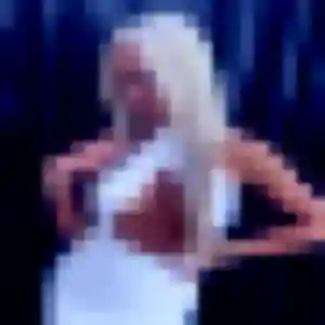 Dina, 20 ans, disponible à Sarrians pour un rencontre coquine