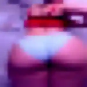 Belle Frederique, 23 ans à Scaër - voir sa photo