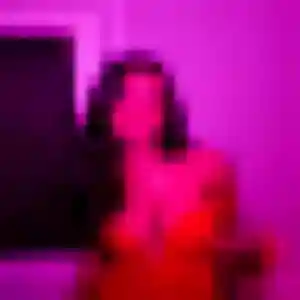 Brunehilde, fille de 19 ans propose rencontre coquine à Sceaux