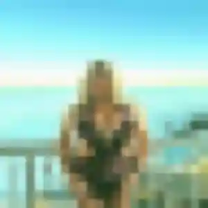 Photo exclusive de Alessandra, 22 ans à Suresnes - rencontre sans lendemain