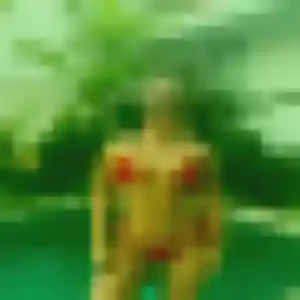 Christelle, 35 ans, en ligne à Tarascon pour une rencontre coquine