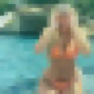 Cassandre, 22 ans, en ligne à Trans-en-Provence pour un rencontre coquine