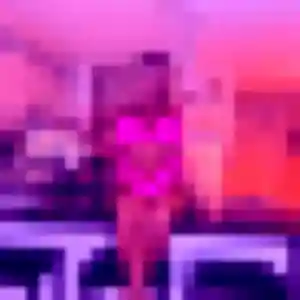 Rencontre Tatiana, 23 ans à Trignac en privé