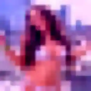 Delphine, 19 ans, veut un rencontre coquine à Ussel