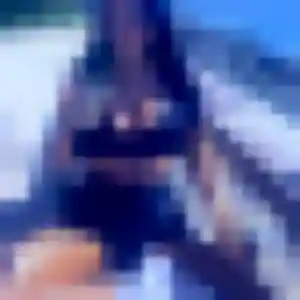 Anne-Sophie, 37 ans, en ligne à Val-de-Moder pour un rencontre coquine