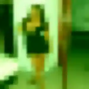 rencontre coquine à Vaucresson : photo de Josephine, 28 ans - accès libre