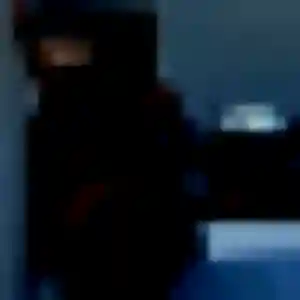 Rejoins Regine, 21 ans à Veigné en t'inscrivant