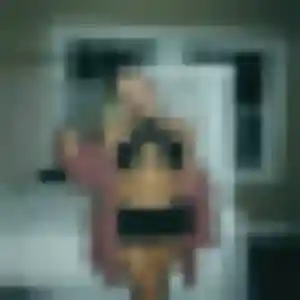 Sixtine, 33 ans, connectée à Velaux pour un rencontre coquine