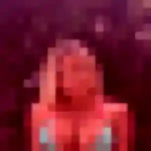 Imane, 38 ans, en ligne à Vence pour une rencontre coquine