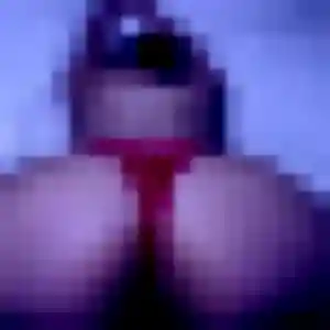 Photo de Myriam à Vesoul (33 ans) - rencontre coquine discret