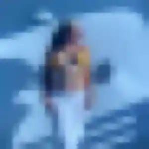 Violette, 20 ans, en ligne à Villars pour une rencontre coquine