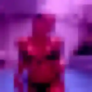 Découvre Elvire, 32 ans à Villers-lès-Nancy gratuitement