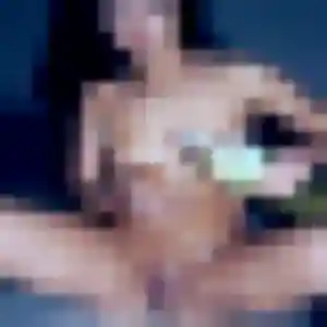 Monique, 20 ans, dispo pour rencontre coquine à Vizille