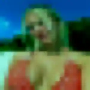 Rencontre Romane, 28 ans à Wimereux en privé